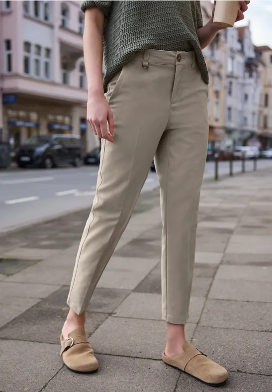 Thumbnail - Street One Mid Waist Slim Leg Chino im Casual Fit