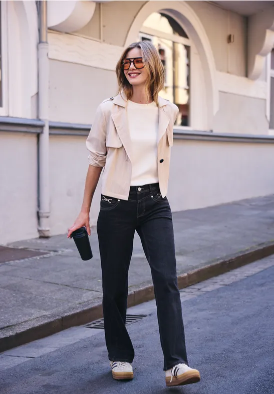 Mid Waist Wide Leg Jeans im Loose Fit
