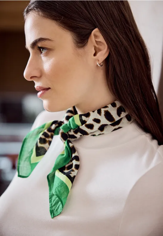 Leo Bandana