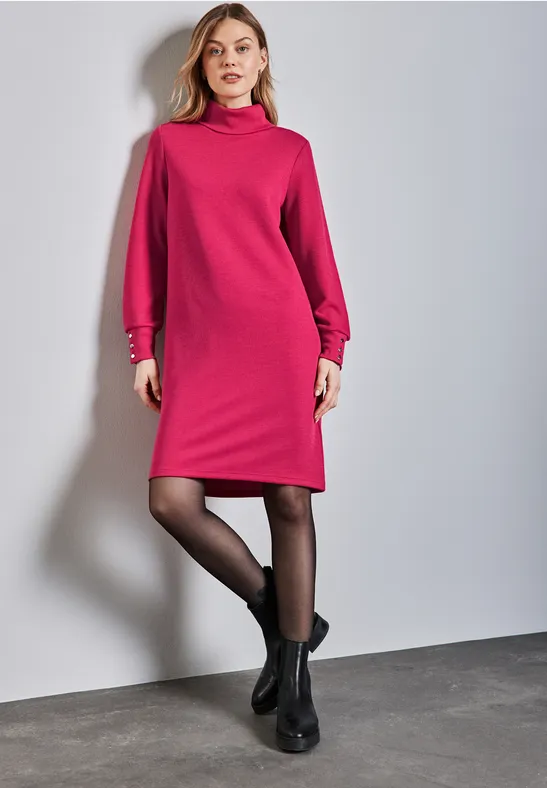 Kleid mit Turtleneck