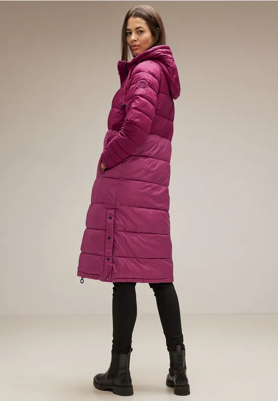 STREET-ONE Tweekleurige gewatteerde jas voor dames in Rood