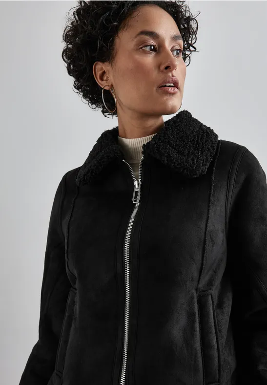 STREET-ONE Kurze Jacke mit Teddy-Fell für Damen in Schwarz