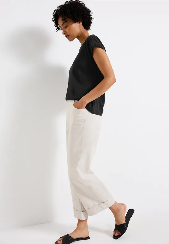 Street One Damen T-Shirt Mit Häkelstruktur – Sommerliches Top Mit Weicher Viskose – Lässig & Stylisch