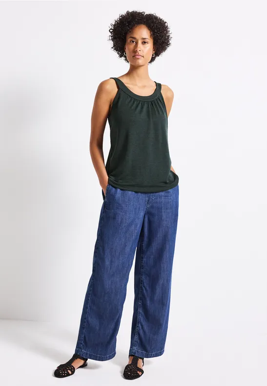 Street ONE Damen Sommertop Mit V-Ausschnitt – Dekorative Raffung, Lässig & Feminin