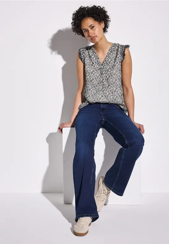 STREET ONE Damen Satin Top In Deep Blue – Bluse Mit V-Ausschnitt & Raffung An Der Schulter | Weiche Viskose, Seitliche Schlitze | Größe 44