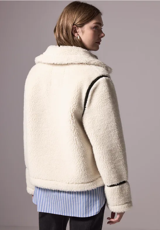 STREET-ONE Teddy Jacke mit Details für Damen in Weiß STREET-ONE